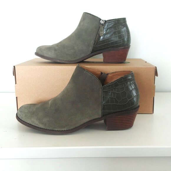 Vionic Leather and Suede Ankle Boot - Size 8.5 - Picture 1 of 9